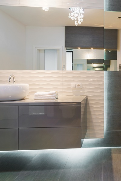 Listwy do płytek wykończeniowe – Jakie wybrać? Poradnik