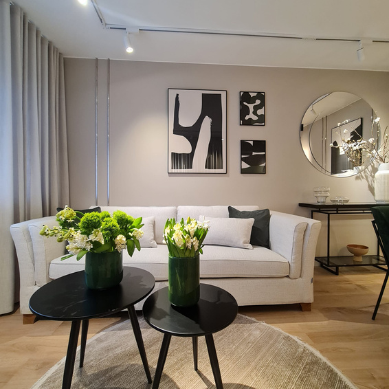 Płaskownik elastyczny samoprzylepny, Srebrny połysk 10mm x 5000mm