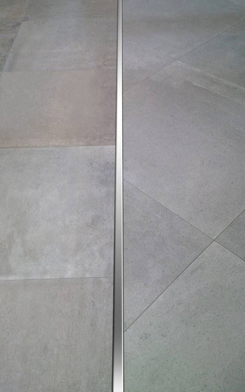 Listwa podłogowa mosiężna "T", chromowana 14mm x 900mm